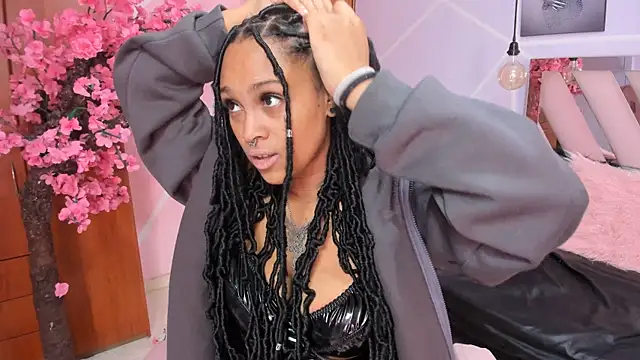 Elith noa online show from 17, 9, 2025