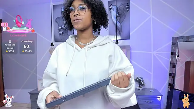 Elith noa online show from 18, 3, 2025