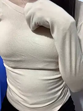 Snapshot of Vani_S2 chatting on 17, 3, 2025 Vani S2 online show from 17, 3, 2025