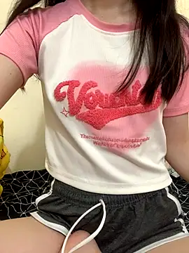 Snapshot of Vani_S2 chatting on 10, 10, 2025 Vani S2 online show from 10, 10, 2025