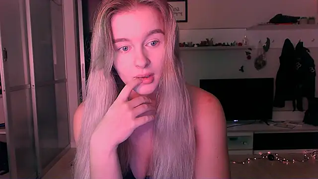 Eva Jaya online show from 27, 9, 2025