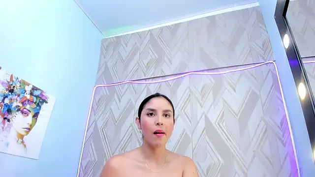  miaquevedo  online show from 6, 3, 2025