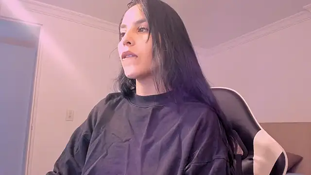 Snapshot of _miaquevedo_ chatting on 21, 7, 2026 miaquevedo online show from 21, 7, 2026