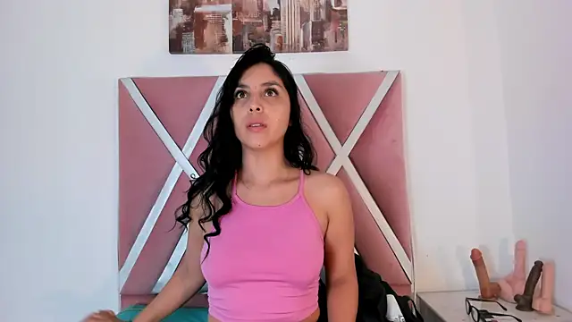  miaquevedo  online show from 28, 2, 2026