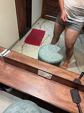 versatile guy01 online show from 12, 10, 2025