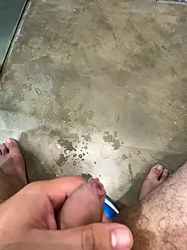 versatile guy01 online show from 10, 9, 2025