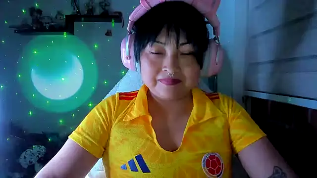 Shaddycute  online show from 24, 6, 2026