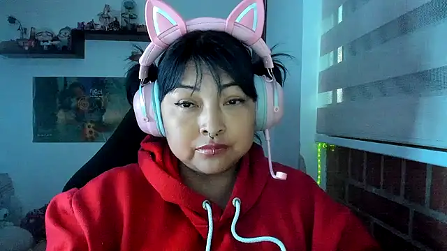 Shaddycute  online show from 13, 3, 2026