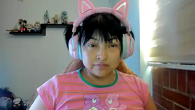 Shaddycute  online show from 30, 6, 2026