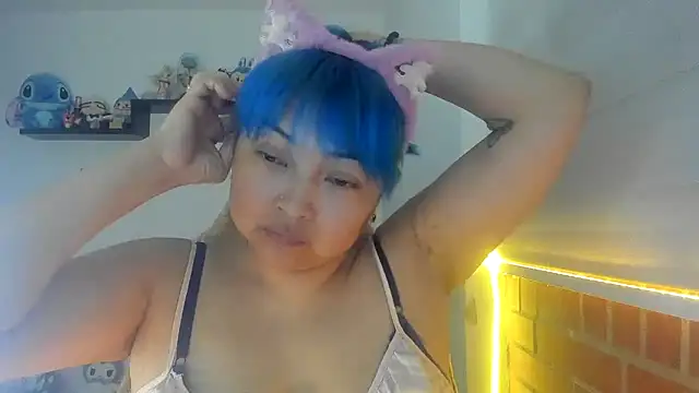 Shaddycute  online show from 24, 11, 2025