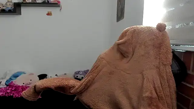 Shaddycute  online show from 10, 7, 2026