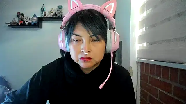 Snapshot of Shaddycute_ chatting on 23, 5, 2026 Shaddycute online show from 23, 5, 2026