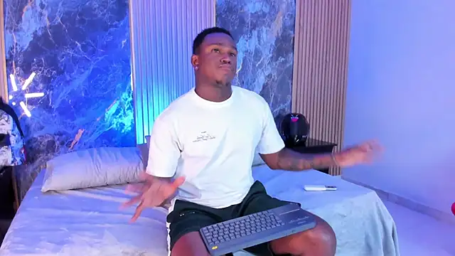 Troykhalil online show from 6, 10, 2025