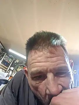 Snapshot of gettinit2wice chatting on 31, 1, 2026 gettinit2wice online show from 31, 1, 2026