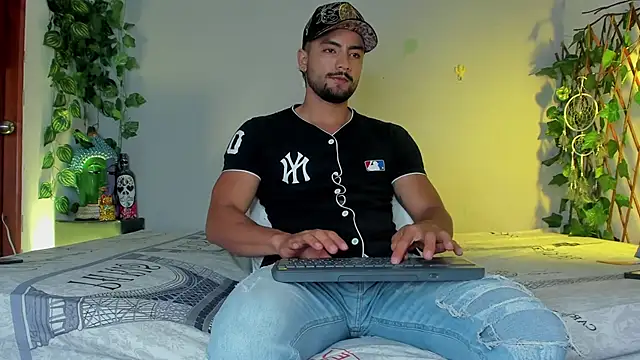 Jaxxon  online show from 25, 2, 2025