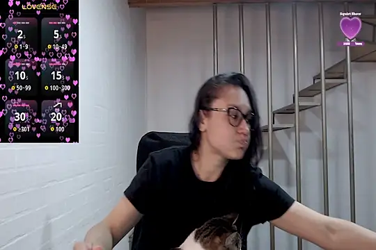 Jessie Desire online show from 11, 11, 2025