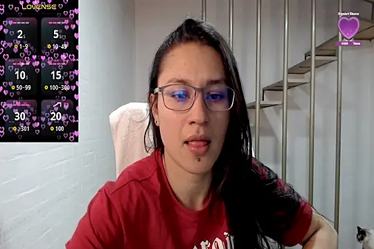 Jessie Desire online show from 11, 10, 2025