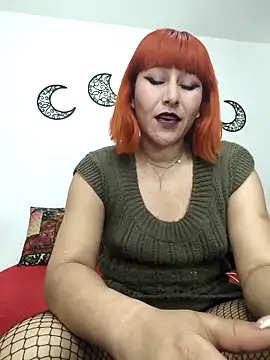 Snapshot of florecita9 chatting on 9, 11, 2025 florecita9 online show from 9, 11, 2025