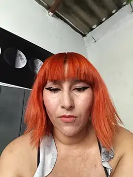 Snapshot of florecita9 chatting on 4, 10, 2025 florecita9 online show from 4, 10, 2025