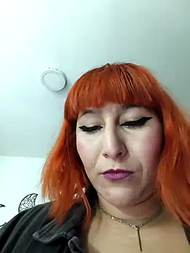 Snapshot of florecita9 chatting on 8, 11, 2025 florecita9 online show from 8, 11, 2025