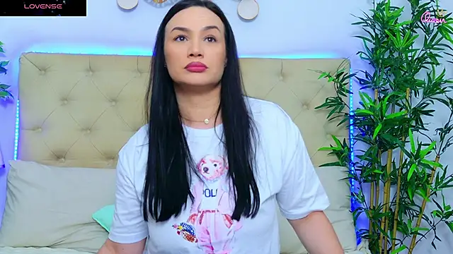 Snapshot of DaliyaArabian chatting on 15, 5, 2026 DaliyaArabian online show from 15, 5, 2026