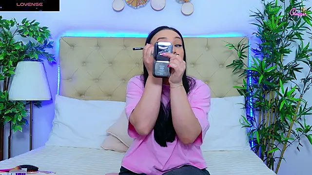 Snapshot of DaliyaArabian chatting on 7, 5, 2026 DaliyaArabian online show from 7, 5, 2026