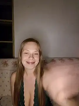 katiestevens online show from 13, 9, 2025