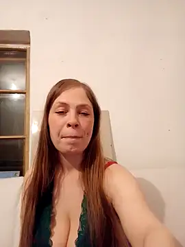 katiestevens online show from 14, 3, 2025