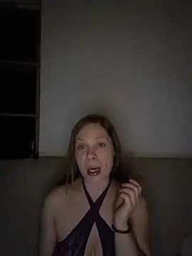 katiestevens online show from 20, 12, 2025