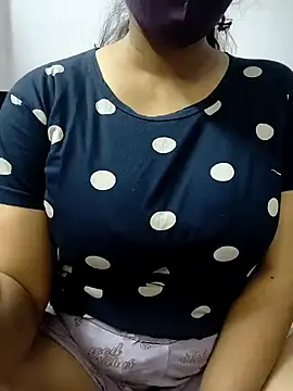 couple00795 online show from 4, 12, 2024