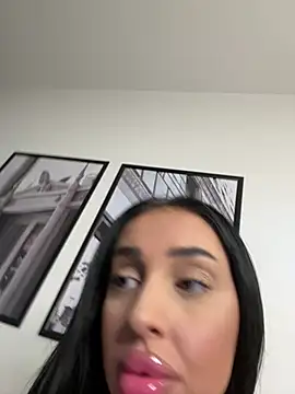 KairaAndrews online show from 15, 3, 2026