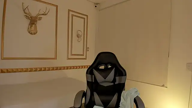 caro03x online show from 1, 11, 2025