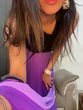 Ms stella online show from 4, 1, 2025