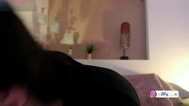 Ally addams online show from 25, 9, 2025