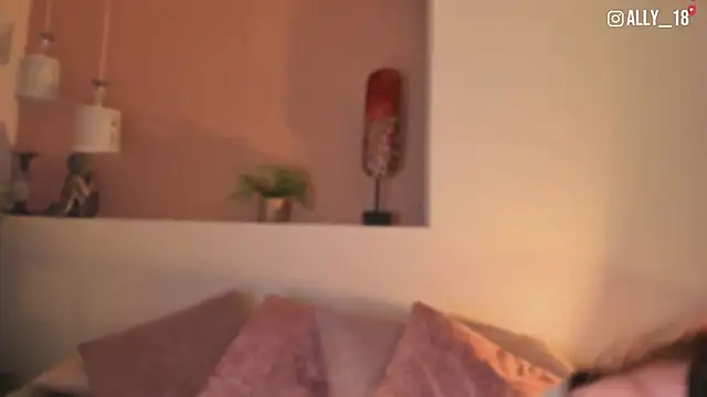 Ally addams online show from 14, 4, 2026