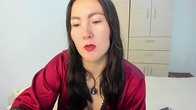 Elle Lee  online show from 6, 1, 2026