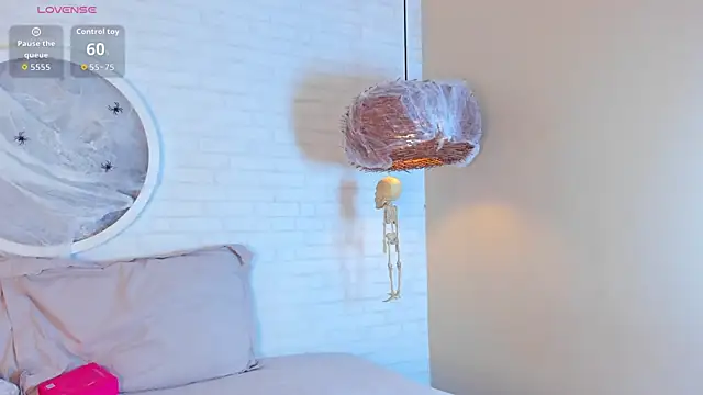 Elise Diamond online show from 18, 10, 2025