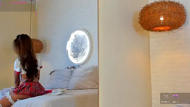 Elise Diamond online show from 7, 10, 2025