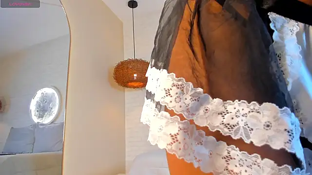 Elise Diamond online show from 11, 10, 2025