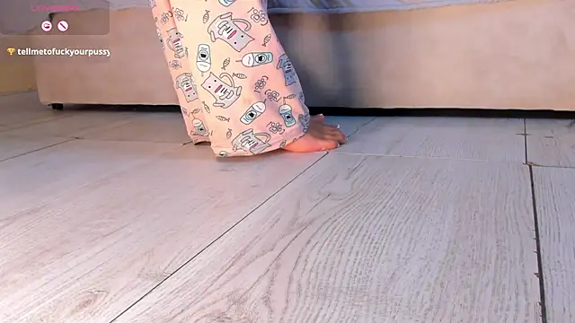 Elise Diamond online show from 16, 3, 2025