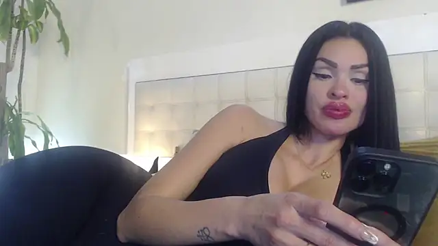  Pamela doll online show from 29, 4, 2026