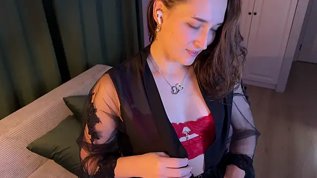 Pavlyna online show from 1, 12, 2025