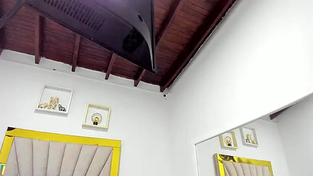 vahiolet fuentes online show from 22, 11, 2025