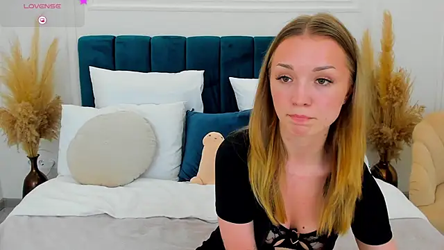 VirginOlly online show from 11, 6, 2026