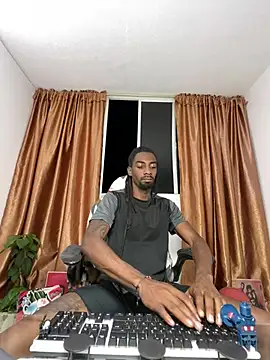 Snapshot of Malkon_Big chatting on 18, 6, 2026 Malkon Big online show from 18, 6, 2026