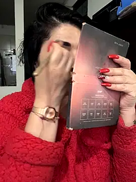 karenlennox1 online show from 8, 11, 2025