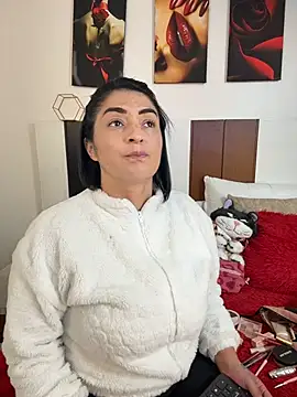 karenlennox1 online show from 17, 7, 2026