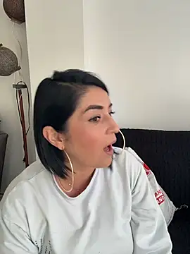 karenlennox1 online show from 26, 3, 2026