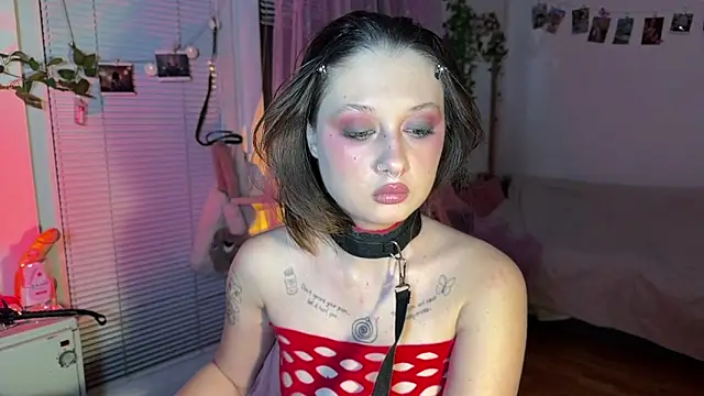 Jenny darling love online show from 8, 5, 2026