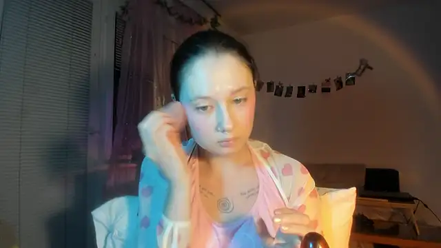 Snapshot of Jenny_darling_love chatting on 27, 2, 2026 Jenny darling love online show from 27, 2, 2026